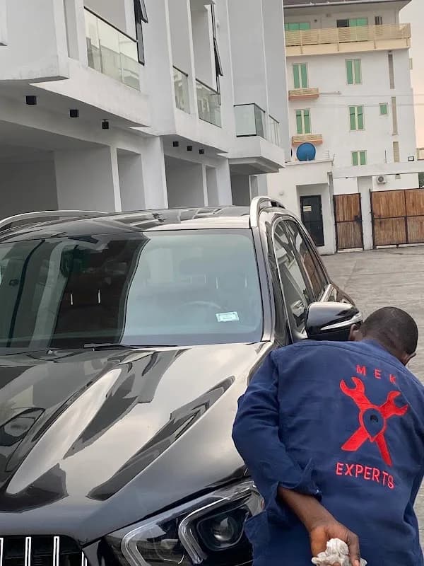 Mek Experts Automobile in Ogombo