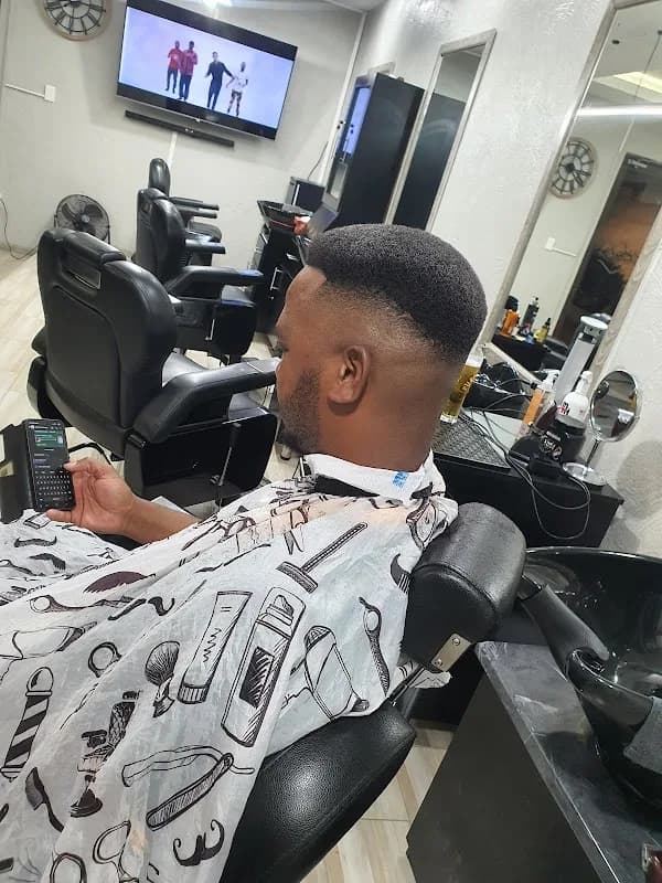 Teecubed barbershop in Evander