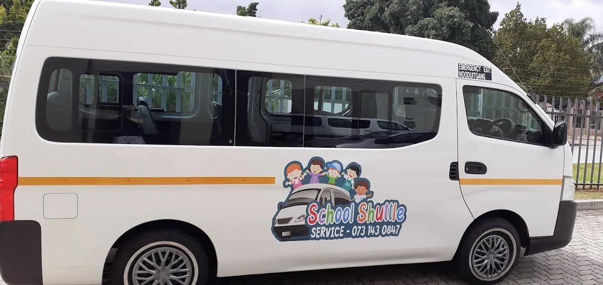 Chouneez Lukie transport services in Kariega