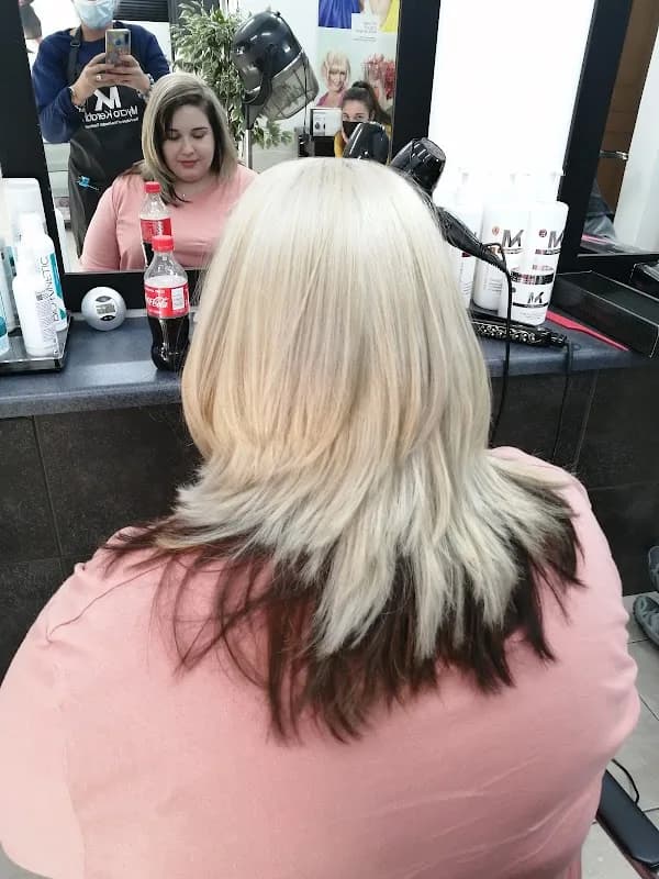 Soo Chique Hair and Beauty salon in Boksburg CBD