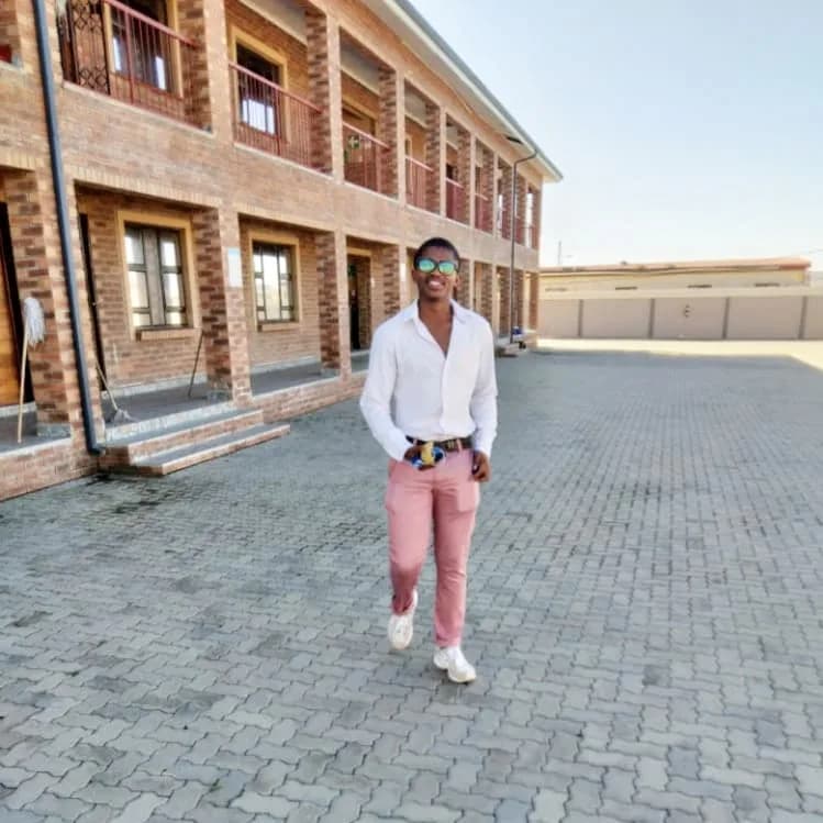 XS Comms in Ncambedlana
