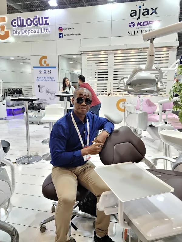 Ave Dental Clinic in Isolo