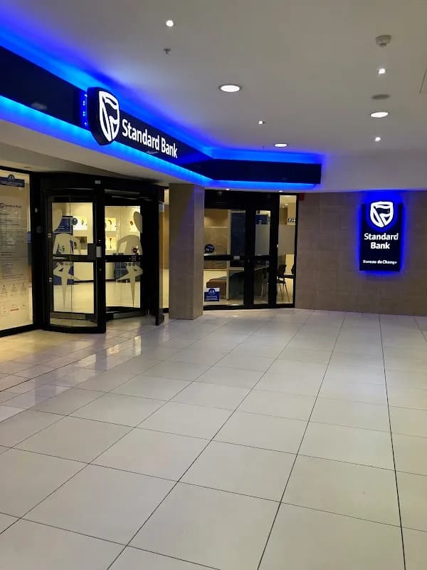 Standard Bank Rondebosch in Rondebosch