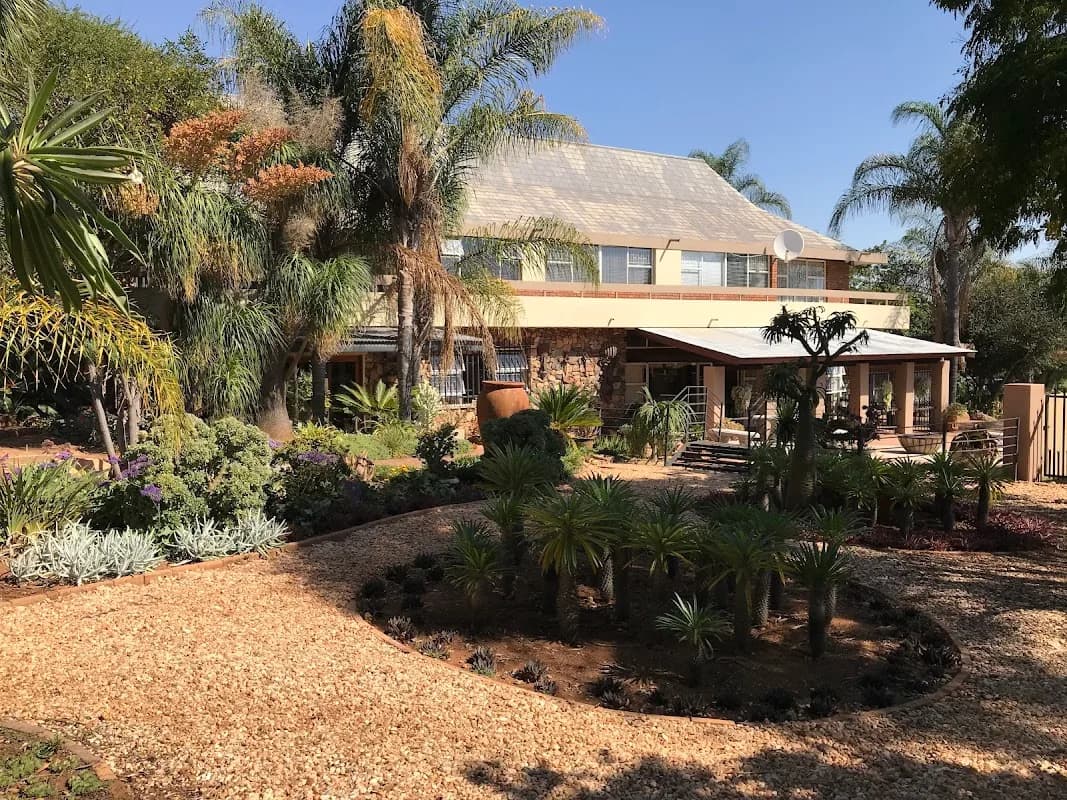 Thabeng Guest House in Bendor