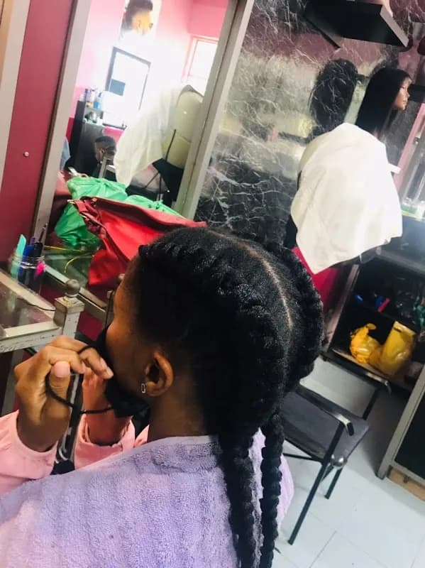 Nanis Beauty Salon Bellville in Bellville