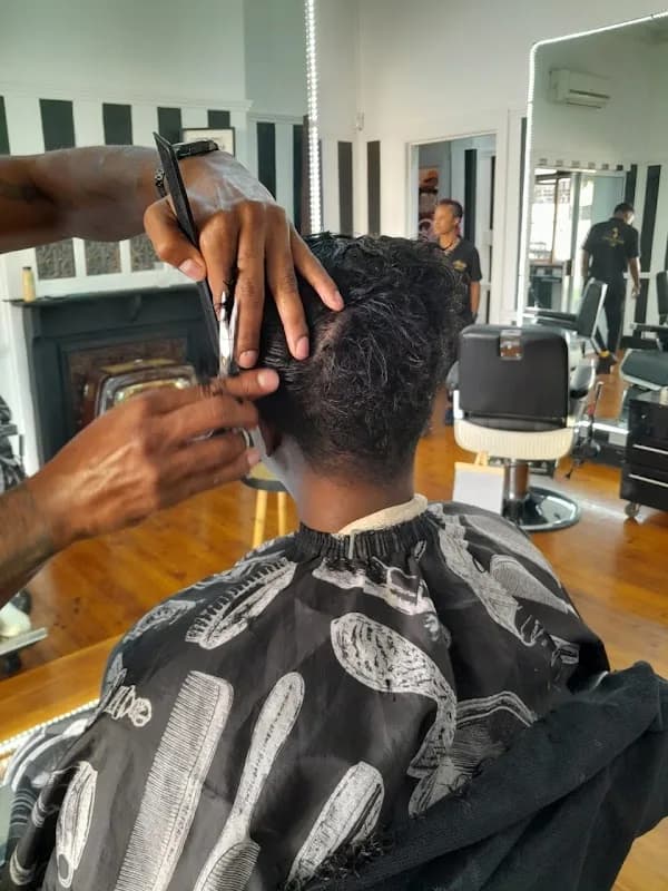 Bonolo's Lifestyle Botique salon in Brooklyn