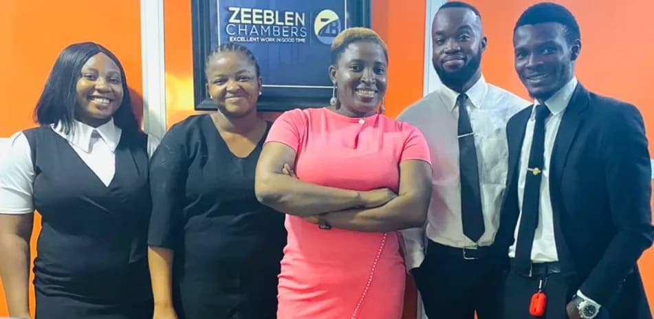 Zeeblen Chambers in Ajah