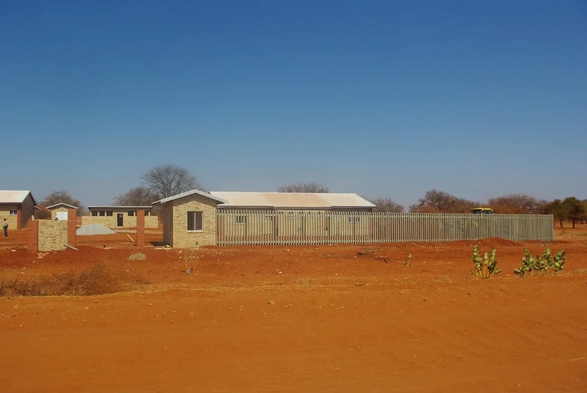 Rentco Construction in Flora Park