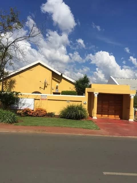 Dithakong Bed & Breakfast in Soweto