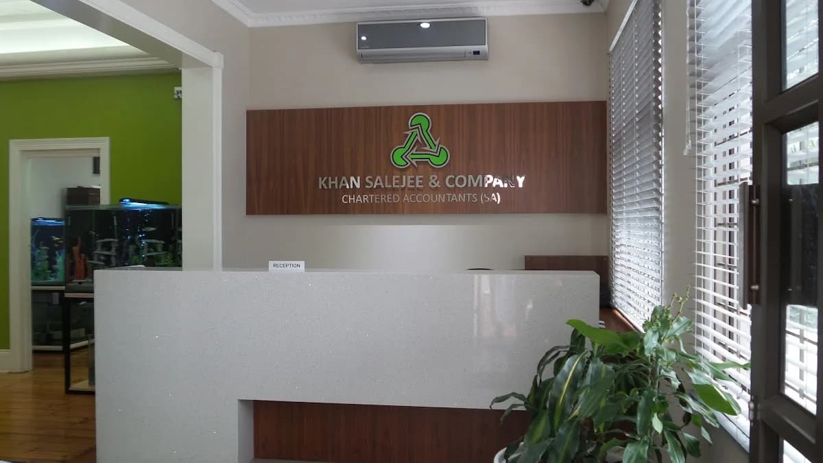 KHAN SALEJEE & COMPANY in Berea