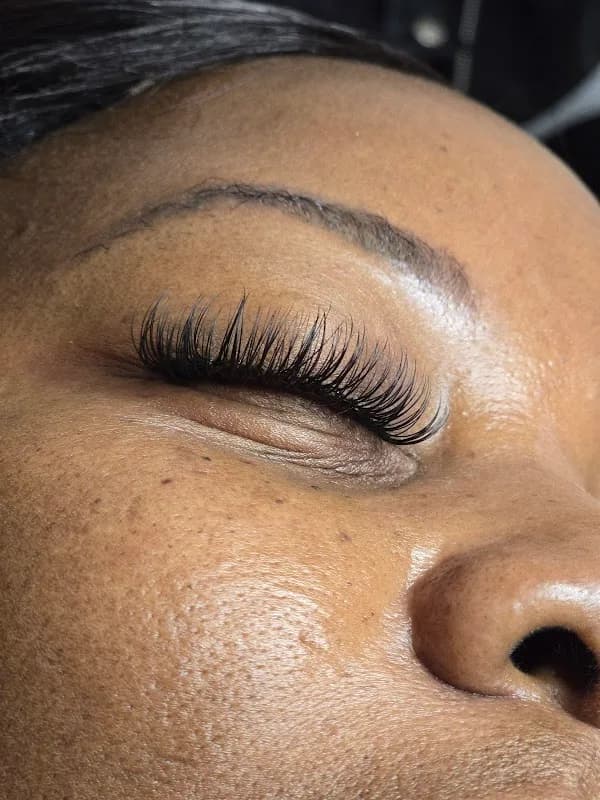 Trendy Beauty Bar in Bendor