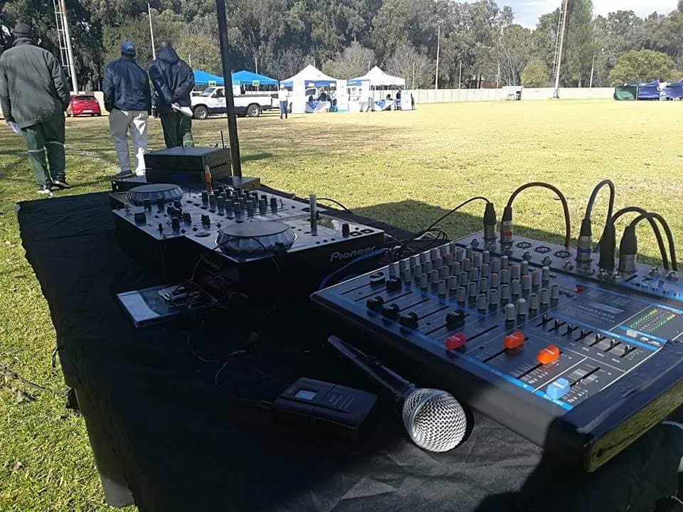 712 Entertainment in Dobsonville