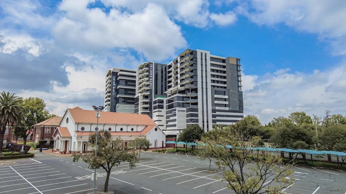Rea7tor The Real Estate Company in Alexandra