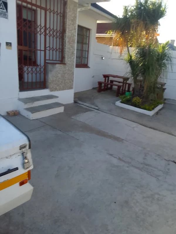 G Guest House in Bhisho CBD