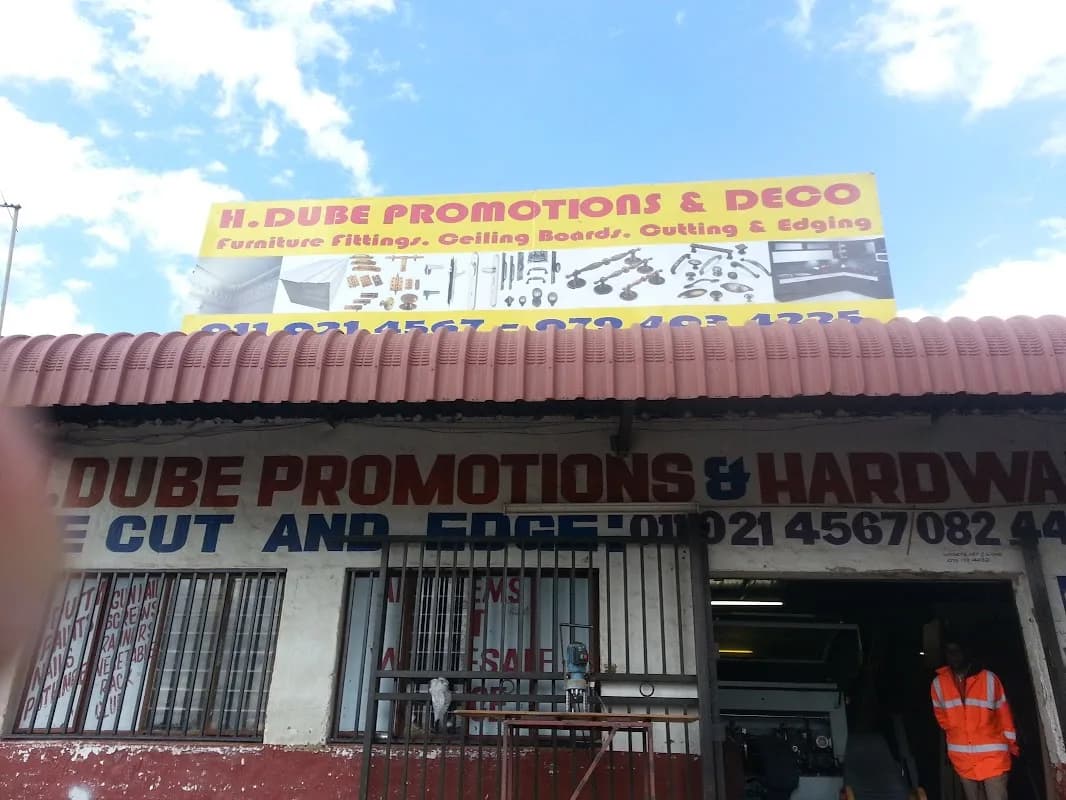 HDS Soweto Cut & Edge in Orlando