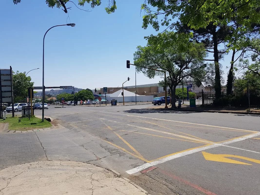 Sechaba Mall (Metropolitan Life Centre) in Bethlehem CBD
