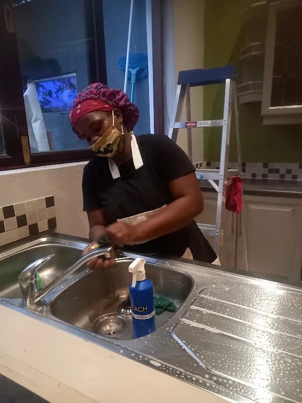 Newlyf (Cleaning)Solutions in Berea