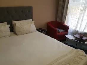 Peace and Lovely BnB in Northcliff