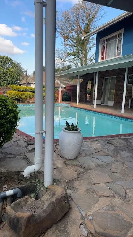 Comrades Oasis Guest House in Northdale
