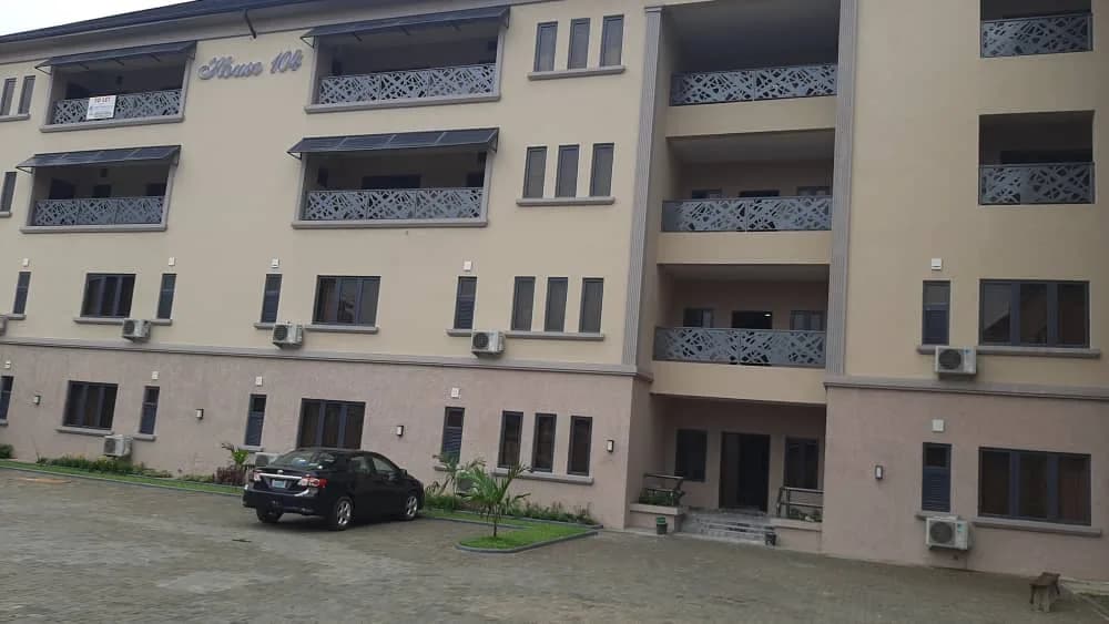 HOUSE 104 in GRA Phase 3