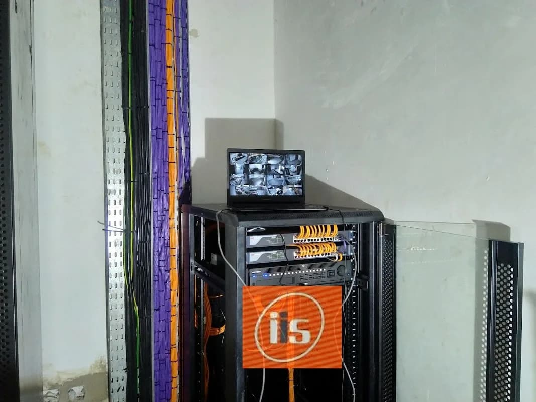 Imzee Integrated Services in Mile 2