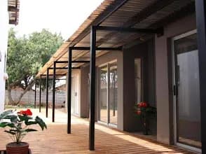 Blesbok Inn in Flora Park