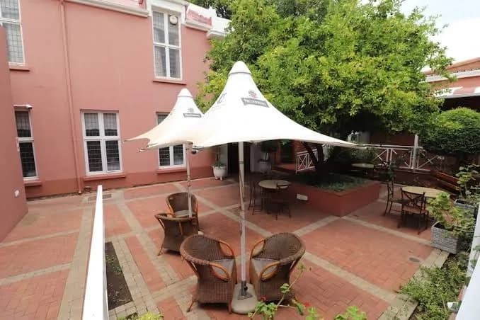 The Kimberley Club Guesthouse in Diamond Pavilion