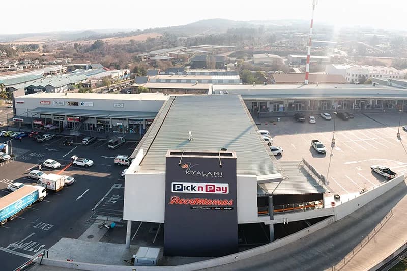 Kyalami On Main Shopping Centre in Kyalami