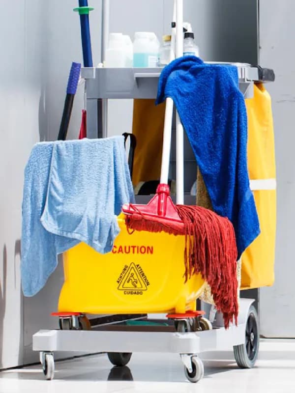 First Cleaners Plus in Mabushi