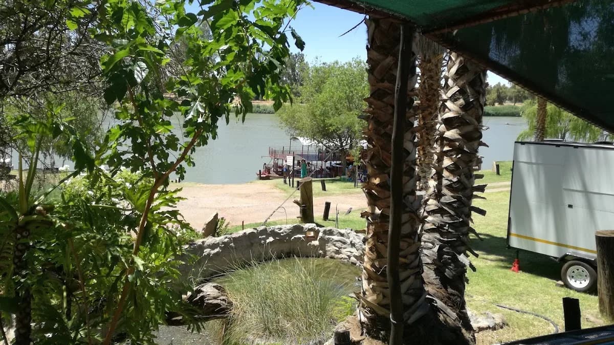 Sakkie se Arkie in Upington CBD