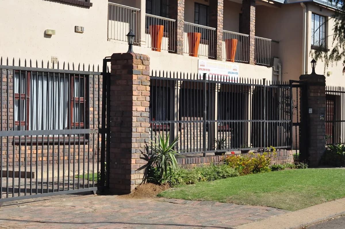 Bogadi Bed & Breakfast in Pimville