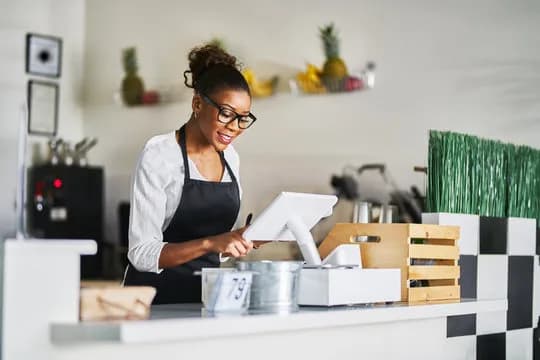 Retail Assistants in Paulshof