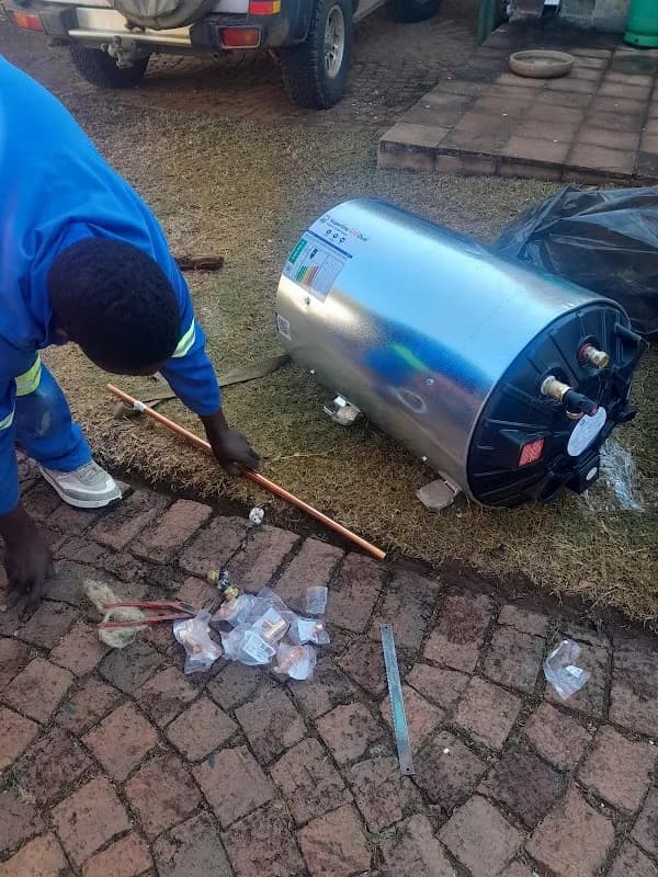 Geyser Expert Pretoria East in Faerie Glen