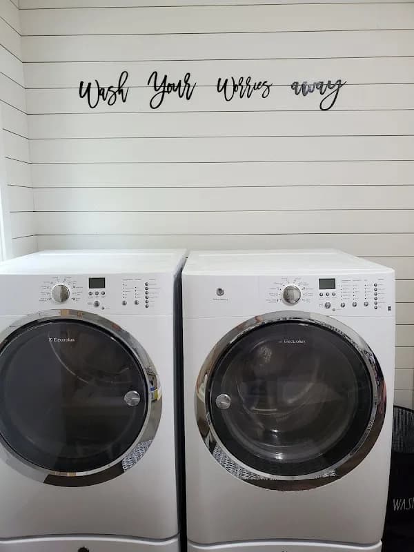PressXpress Laundry (Pty) Ltd in Diamond Pavilion