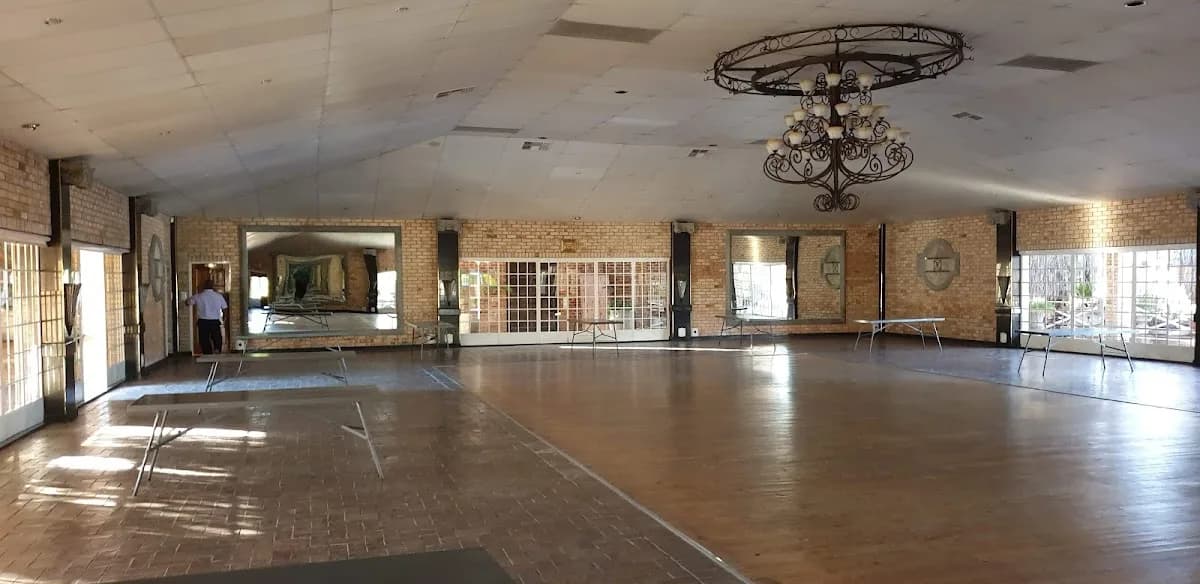 Van Rooyen Hall & Convention Center in Baillie Park