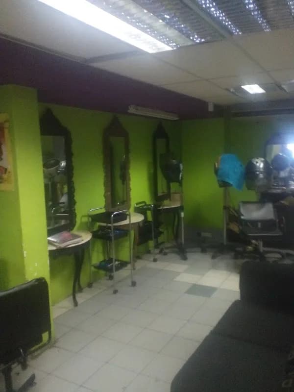 Soshaba Hair Salon in Sunnyside