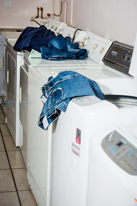 RUBIDA Laundry & Dry Cleaning in Brooklyn