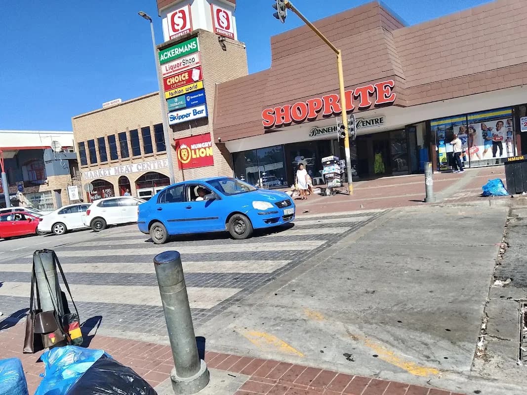 Shoprite Hyper Uitenhage in Uitenhage CBD