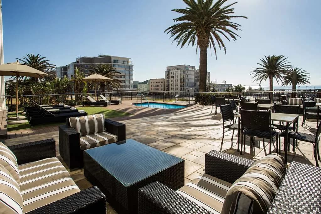 Garden Court Kings Beach in Gqeberha CBD