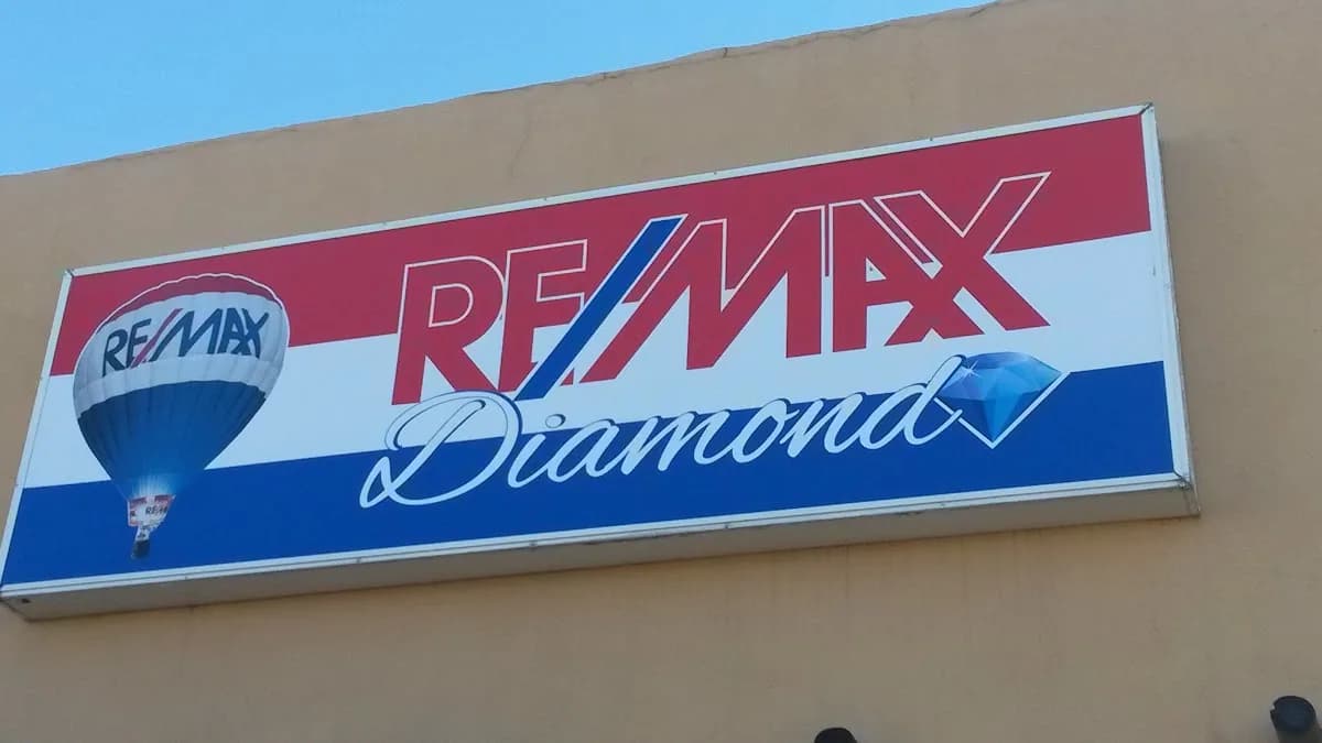 REMAX Diamond - Kimberley in Diamond Pavilion