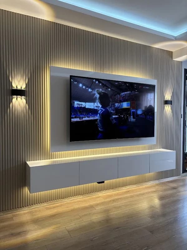 Designer Piece in Lakefield