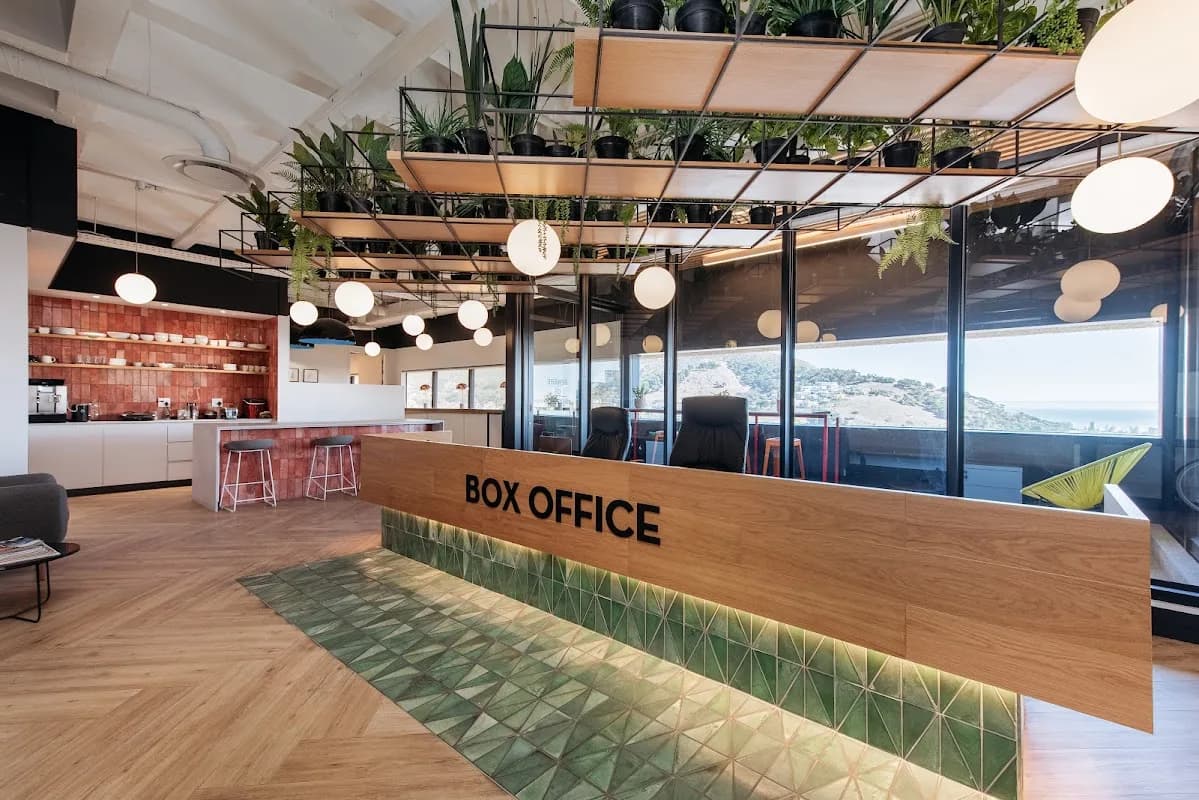 Box-Office Workspace in City Bowl