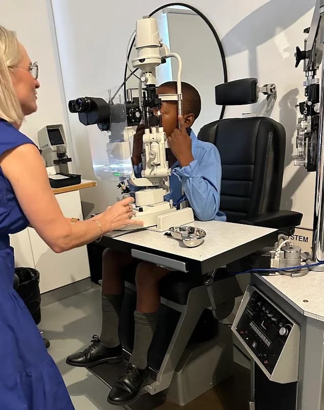Tomlinson Optometrist in Claremont