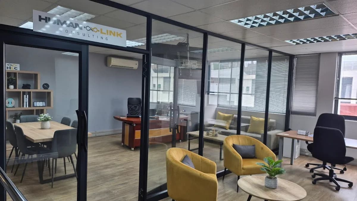 Human Link Consulting in La Lucia