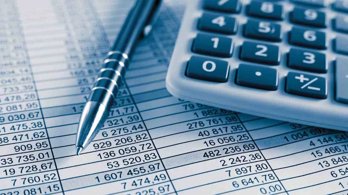 PX Accountants and tax consultants. in Arboretum