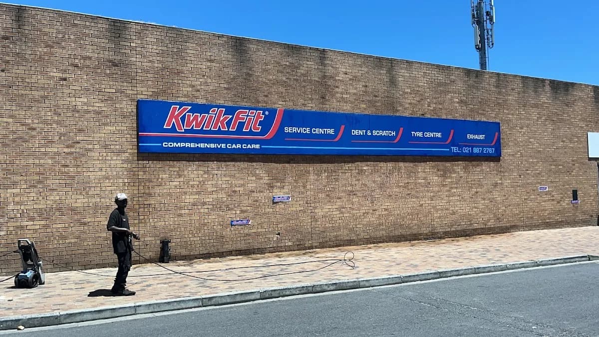 KwikFit in Die Boord