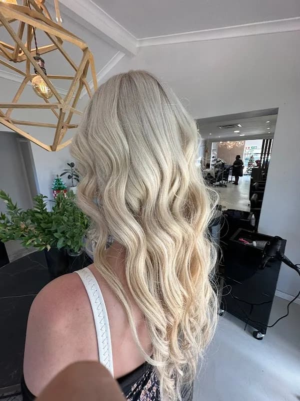 The Fountain Hair, Beauty And Aesthetics in Gqeberha CBD