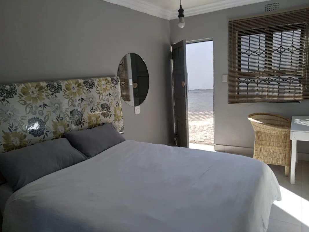 Lekaneng Guest house in Birch Acres
