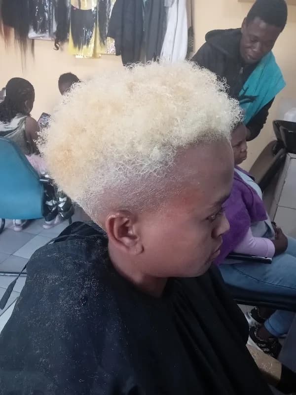 Hair Salon in Alexandra
