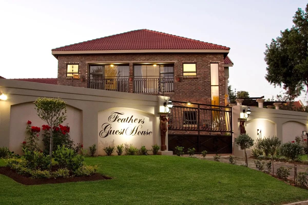 Feathers Guesthouse and B&B in Aerorand